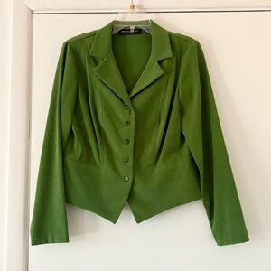 Briggs New York Women’s Green Tailored Button Down Blazer